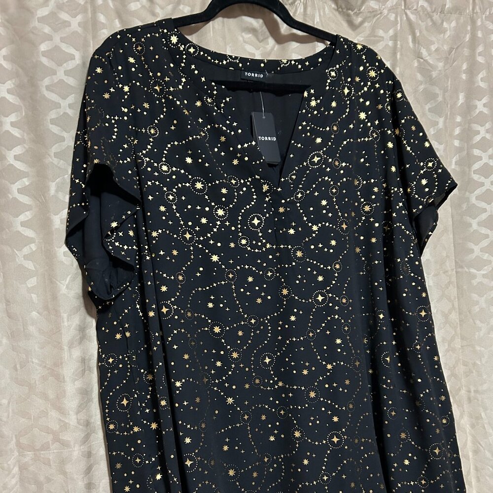 TORRID Gauze Celestial Top Size 3X Black